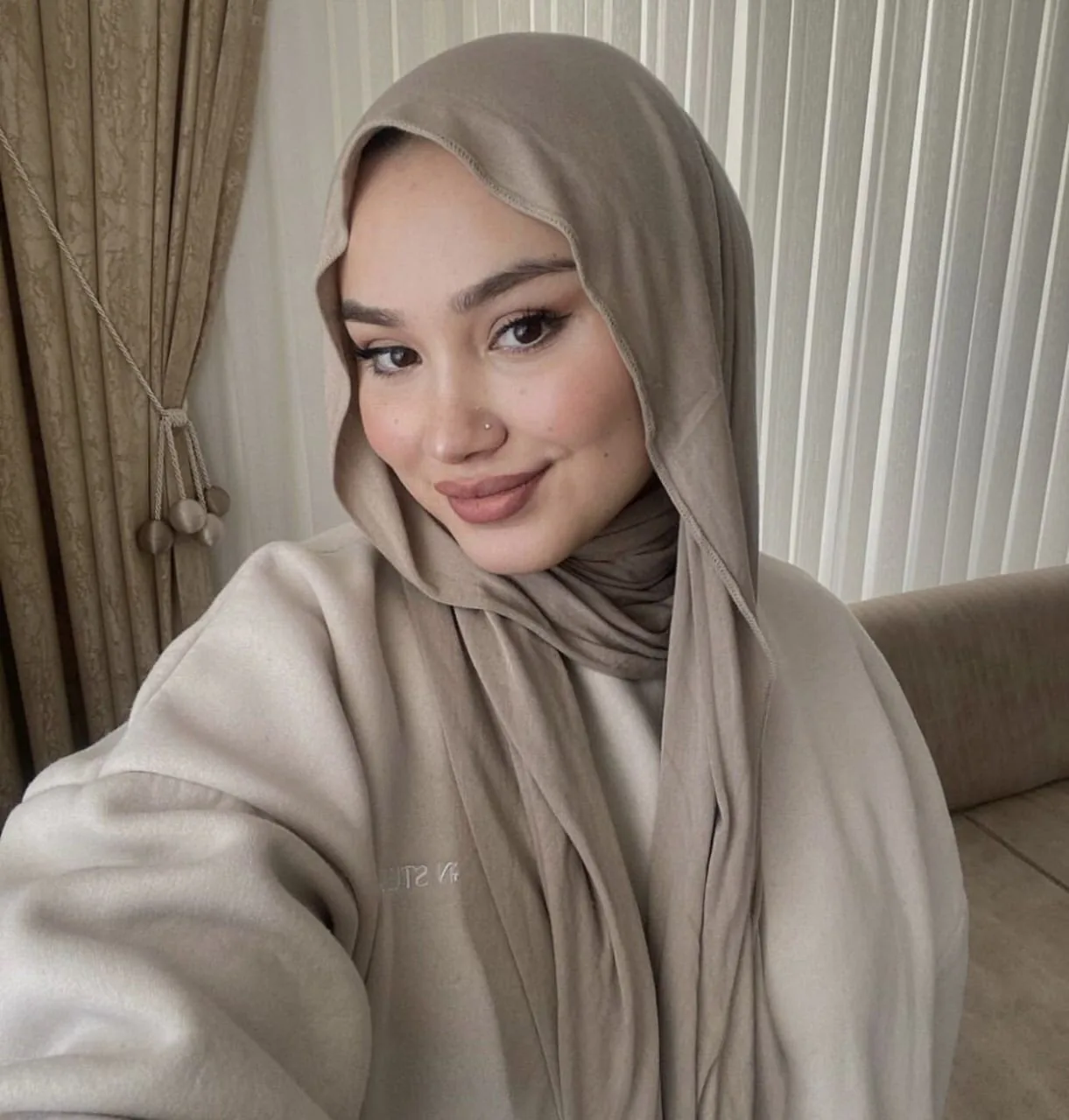 Gamze - Kartal Escort